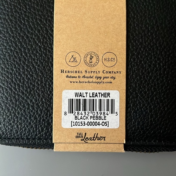 Black Herschel Wallet in Leather and hold hardware with zipper - Picture 4 of 5